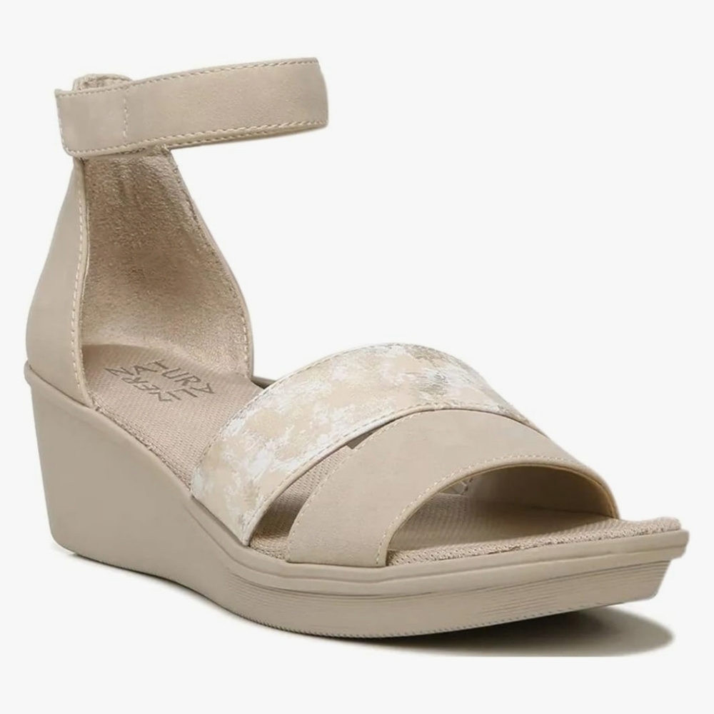 Naturalizer Wedge